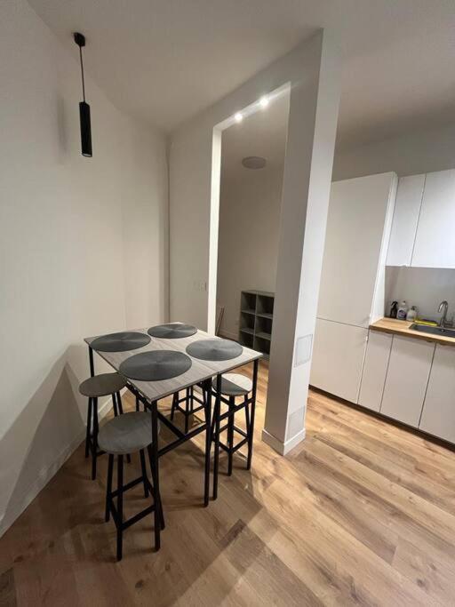 Charment Appartement Paris 15 Exteriör bild